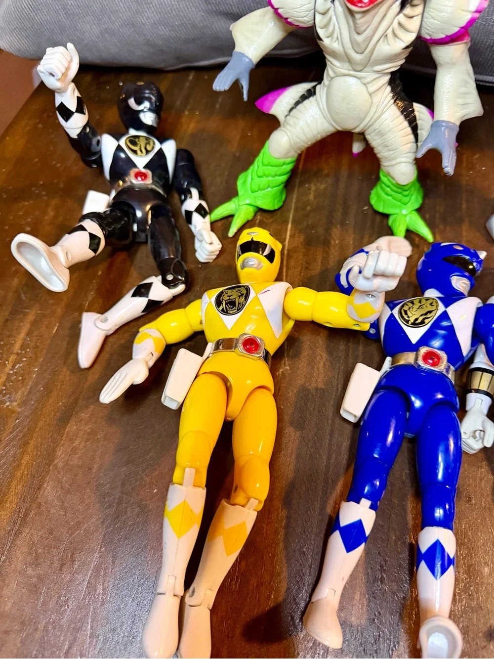 Vintage Collection of (8) 1990s Bandai Original Mighty Morphin Power Rangers